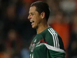‘Chicharito’ Hernández llega a Alemania