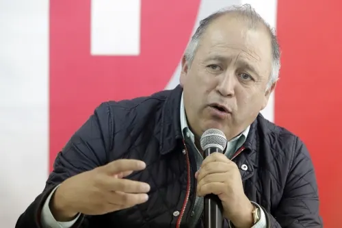 LRS presenta su renuncia al PRI de Puebla