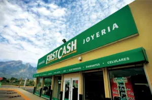 Asaltan casa de empeño; se llevan 50 mil pesos en joyas