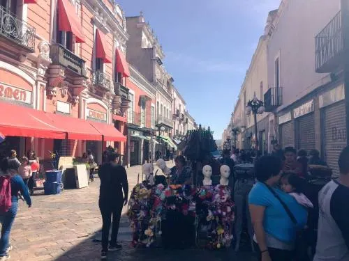 Ambulantes regresan a las calles pese a acuerdos con el Ayuntamiento de respetar El Buen Fin
