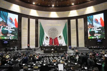 Diputados avanzan en el dictamen para extinguir órganos autónomos; votación será la próxima semana 