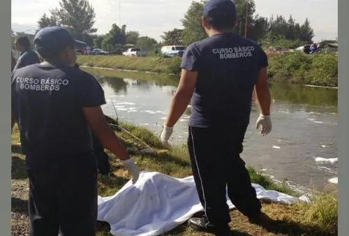 Encuentran cuerpo de joven en canal de Valsequillo