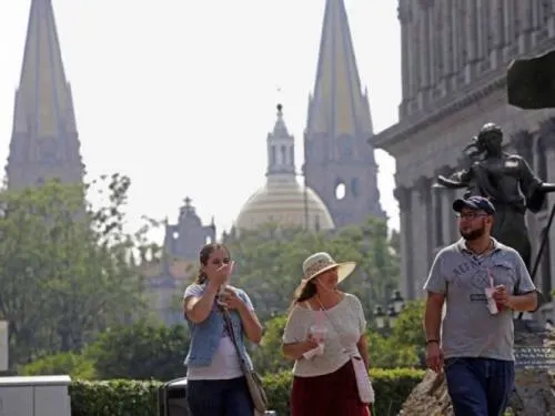 Prevalece el clima caluroso en gran parte del país