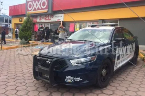 Asaltan Oxxo de la colonia Independencia