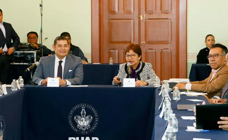 Buena relación entre Alejandro Armenta y la BUAP