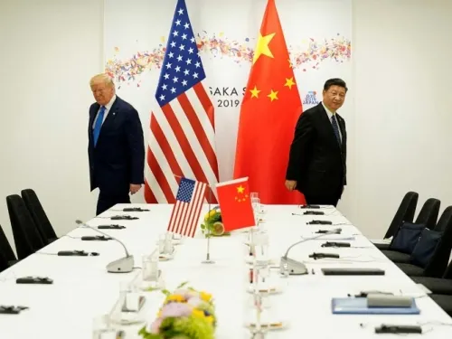 Trump amaga con romper lazos económicos con China