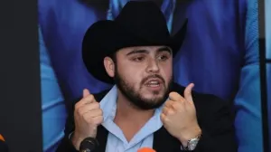 Paga Gerardo Ortiz fianza para salir del penal