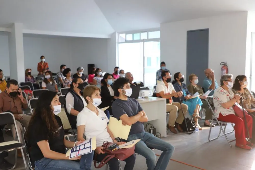 DIF municipal impartió taller de nutrición a pacientes y cuidadores de párkinson