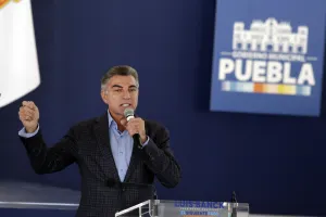 Llegarán 200 policías militares para combatir robo de combustible en Puebla: Gali