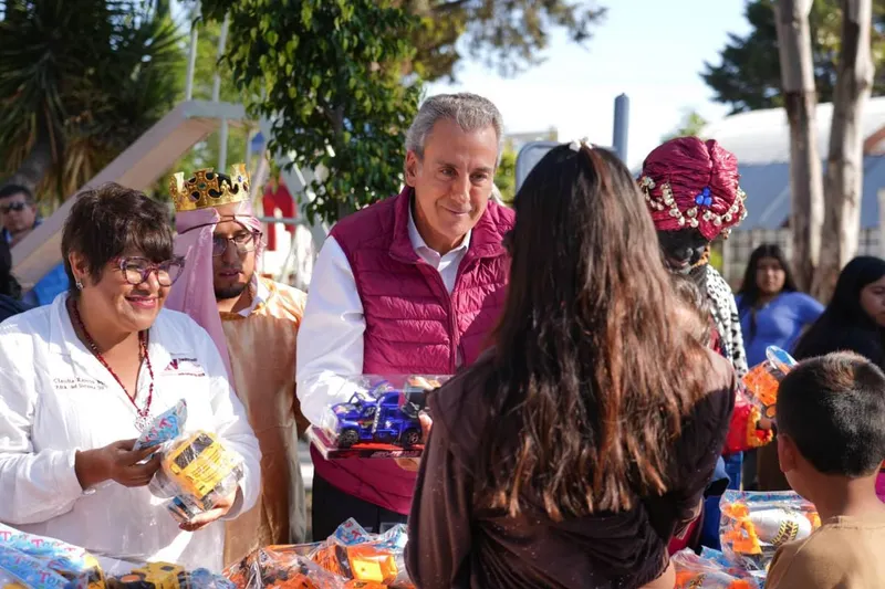 ayto-pue-smdif-reyes-magos-romero-vargas-la-rosa
