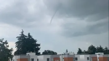 Formación de “culebra de agua” sorprende a Puebla durante la intensa tormenta de este miércoles