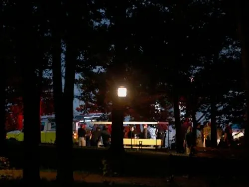 Se hunde embarcación turística en lago de Missouri; 11 muertos