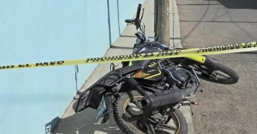 Balacera en Clavijero deja a un motociclista herido