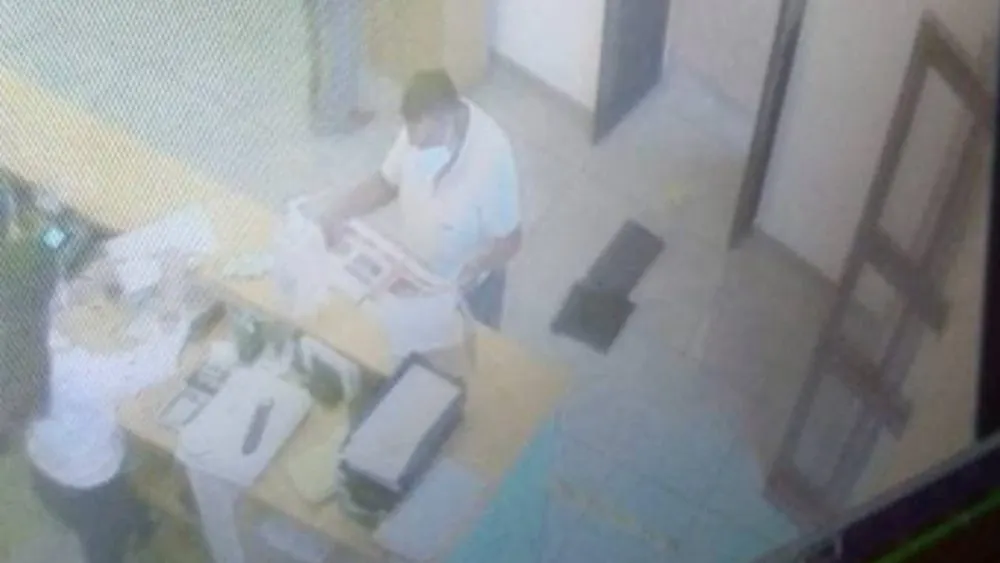 Difunden video que capta a Porfirio Lima Cervantes en hotel de Querétaro
