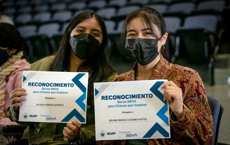 Becas BUAP