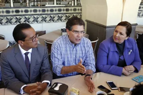 Aranda apoya incondicional a Rios Piter para la candidatura a la presidencia de la República