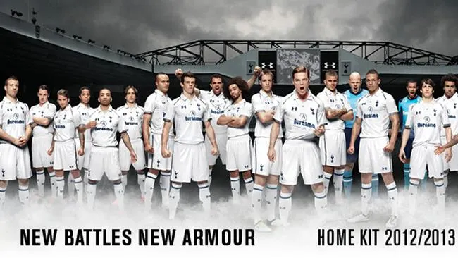 Giovani se tomó la foto oficial con los Spurs