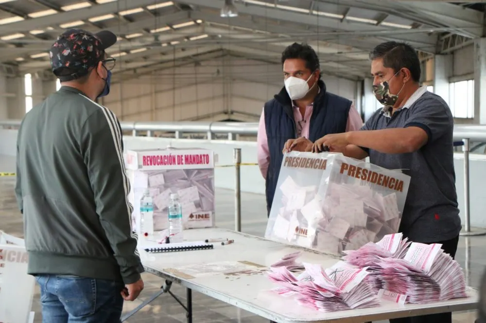 Votación consulta
