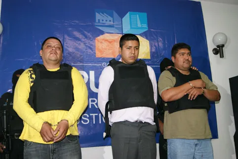 Consigna PGJ a detenidos por robo a dulcería La Concordia