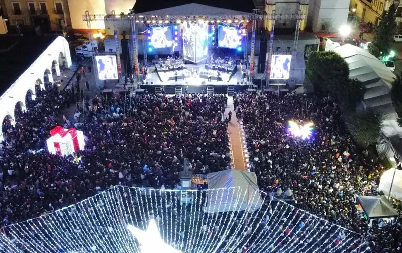 sp-cholula-encendido-arbol-mega-posada