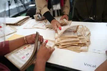Por primera vez, INE iniciará cómputos distritales al cierre de la jornada electoral