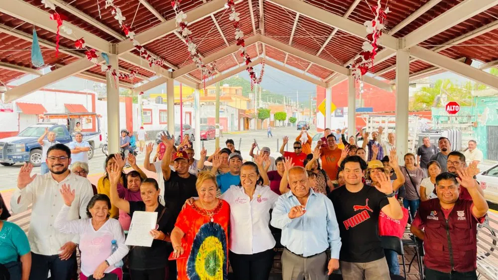 Entrega de calentadores solares en Atlixco