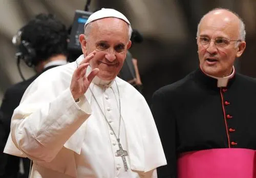 Papa Francisco nombra nuncio en Corea del Sur al actual Secretario de Economía