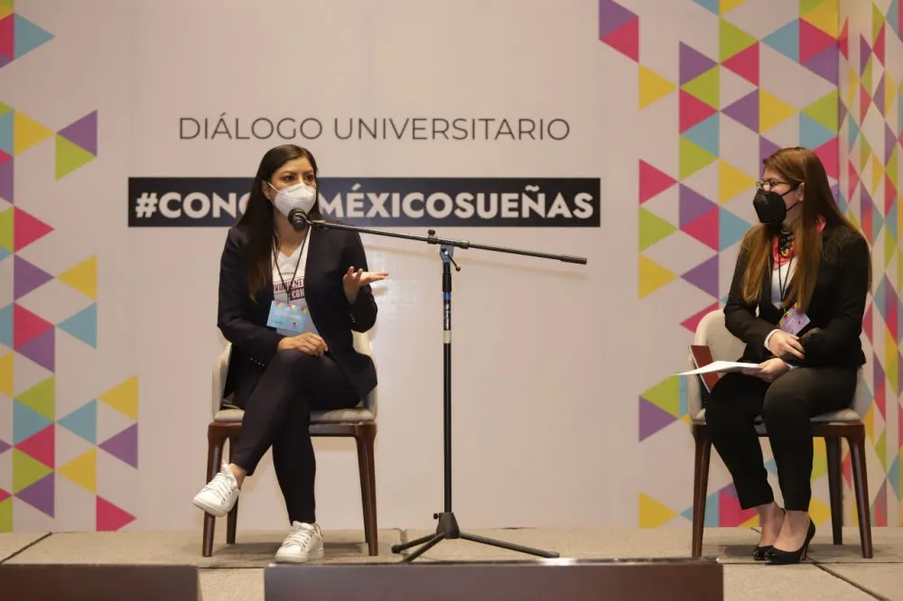 Sueño con un méxico participativo: Clau Rivera en el diálogo universitario #ConQuéMexicoSueñas