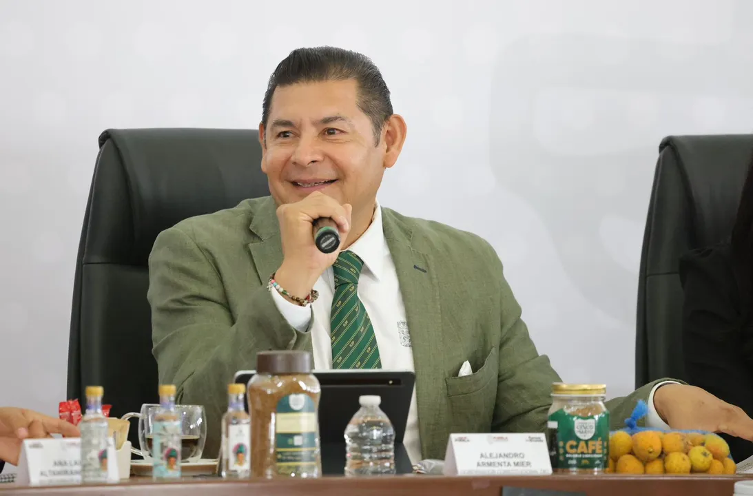 Alejandro Armenta, gobernador de Puebla