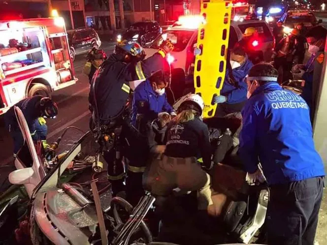 Un muerto y un herido dejó como saldo choque en Querétaro
