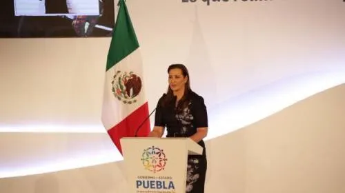 Muerte de la gobernadora Martha Erika Alonso conmociona a la clase política de Puebla