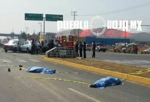 Accidente en el Periférico deja dos muertos y un lesionado