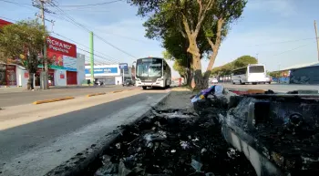Indigentes se salvan de morir calcinados en el bulevar Norte