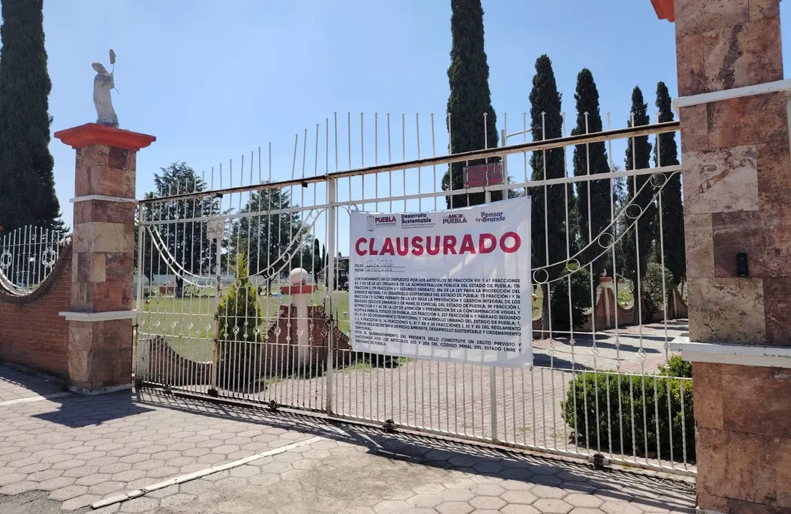 Medio Ambiente Puebla clausura crematorio en Cuautlancingo y anuncia revisión a 50 establecimientos