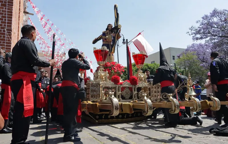 procesion-viernes-santo-pue