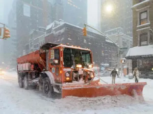 Levantan prohibición de circular en calles de NY