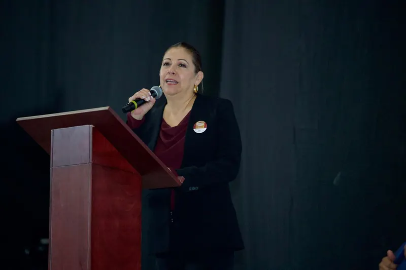 laura-artemisa-garcia