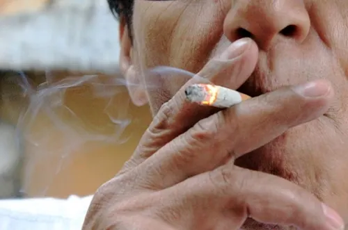 Gobierno federal buscará aumentar impuestos a tabaco y bebidas