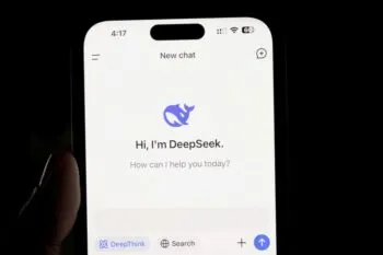 Corea del Sur prohíbe descargas de DeepSeek por compartir datos con ByteDance