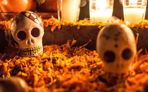 Los Muertitos (los Nuestros, los de Ellos)