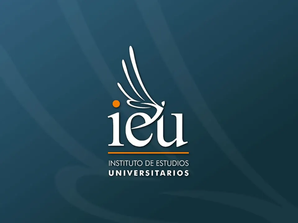 Entregará IEU más de 400 títulos y cédulas profesionales