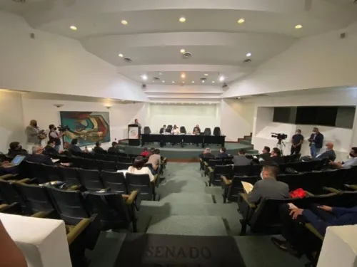 Extinción de fideicomisos sube al Pleno del Senado esta noche