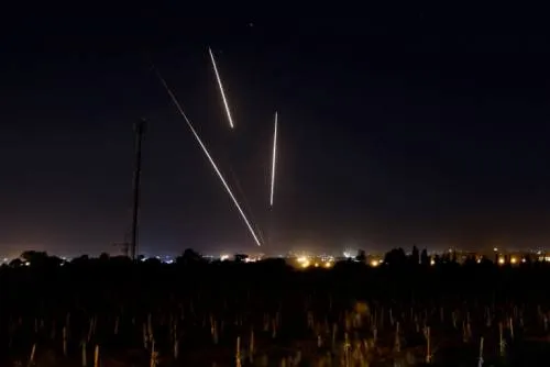 Video: Defensa de Israel intercepta ataques de cohetes palestinos