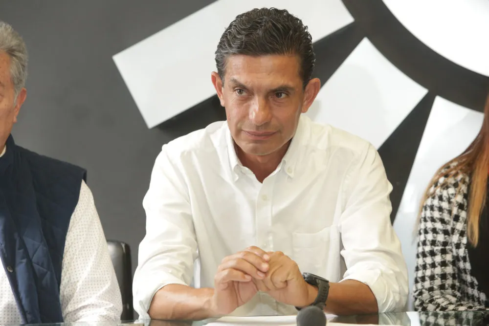 No es indispensable la alianza con el PRI en Puebla: Martínez Amador