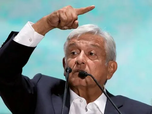 AMLO y Trudeau hablan por teléfono; coinciden en que TLCAN es “prioridad”