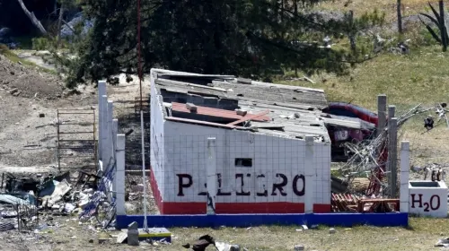 Muere mujer por explosión de polvorín en Tultepec