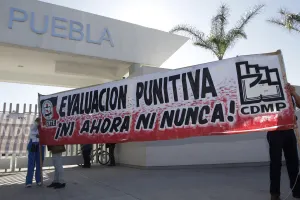 Sólo 2 maestros poblanos cesados por no aplicar Evaluación de Desempeño