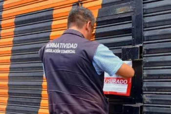 Continúan los operativos de regulación en Puebla capital por parte de Normatividad