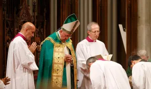 Lamenta Papa casos de pederastia en la Iglesia