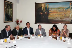 Reconocen diputados trabajo del gobernador en beneficio del campo poblano